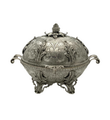 925 STERLING SILVER HANDMADE LEAF APPLIQUE CHASED MATTE SHINY CARRIAGE ESROG BOX
