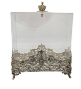 925 STERLING SILVER HANDMADE CHASED LEAF APPLIQUE CROWN SQUARE MATZAH HOLDER