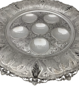 FINE 925 STERLING SILVER HANDMADE CHASED LEAF APPLIQUE ORNATE 3 LEG SEDER PLATE