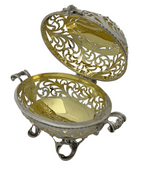 925 STERLING SILVER & GILDED HANDMADE CUT OUT LEAF CHASED CARRIAGE ESROG BOX
