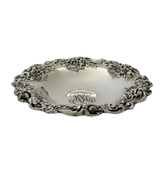 ANTIQUE BLACK, STARR & FROST. 925 STERLING SILVER HANDMADE FLORAL LACE DISH