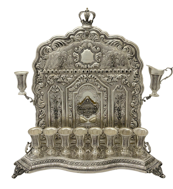 FINE 925 STERLING SILVER HANDMADE CHASED SWIRL LEAF CROWN BACKWALL MENORAH