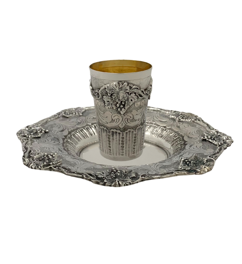 FINE 925 STERLING SILVER HANDMADE LEAF GRAPE CHASED SWIRL ORNATE CUP & TRAY