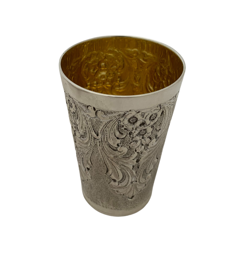 ITALIAN 925 STERLING SILVER HANDMADE CHASED SWIRL FLORAL LEAF ORNATE CUP & TRAY