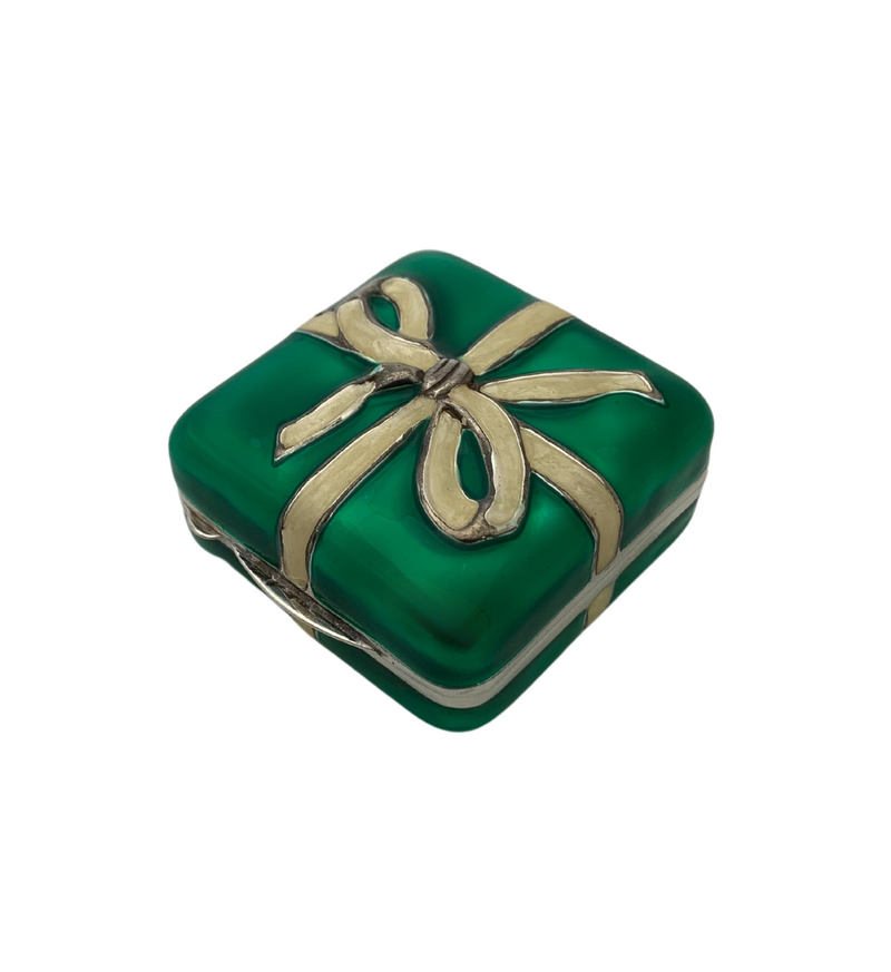 FINE SMALL ITALIAN 925 STERLING SILVER & GREEN ENAMEL HANDMADE RIBBON GIFT BOX