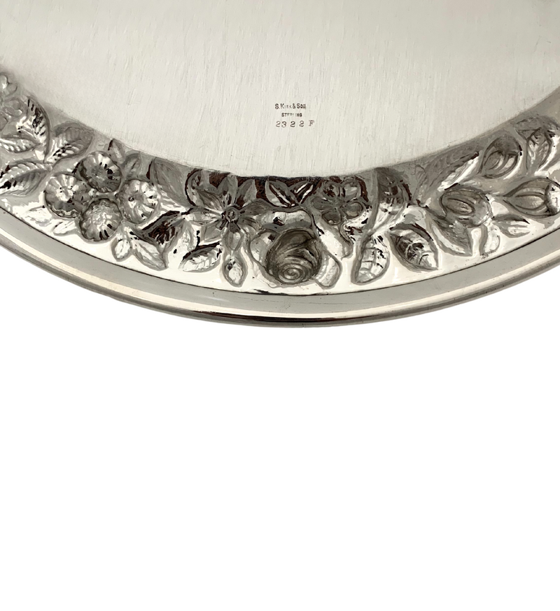 ANTIQUE S. KIRK & SON 925 STERLING SILVER HANDMADE REPOUSSE FLORAL ROUND TRAY