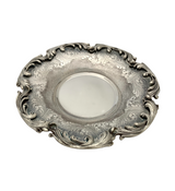 FINE ITALIAN 925 STERLING SILVER HANDMADE LEAF APPLIQUE CHASED SWIRL CUP & TRAY