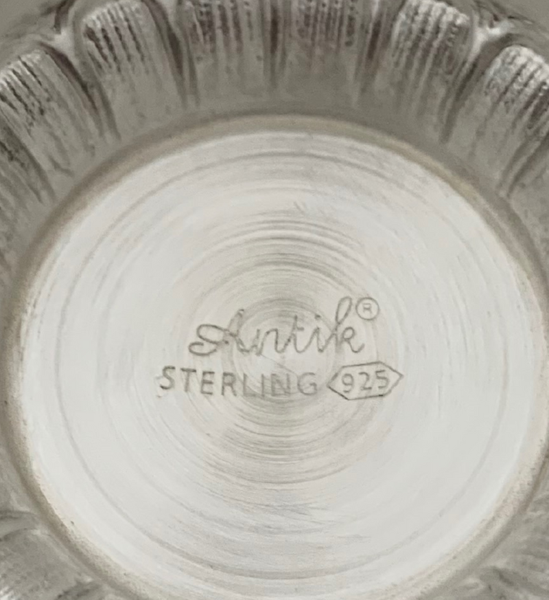 FINE 925 STERLING SILVER HANDMADE CHASED SWIRL LEAF APPLIQUE SINGLE SALT HOLDER