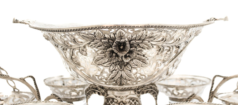 FINE 925 STERLING SILVER HANDMADE CHASED CUT OUT FLORAL DESIGNED CENTERPIECE