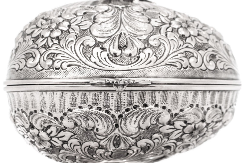 ITALIAN 925 STERLING SILVER HANDMADE INTRICATE MULTI FLOWER SWIRL ESROG BOX