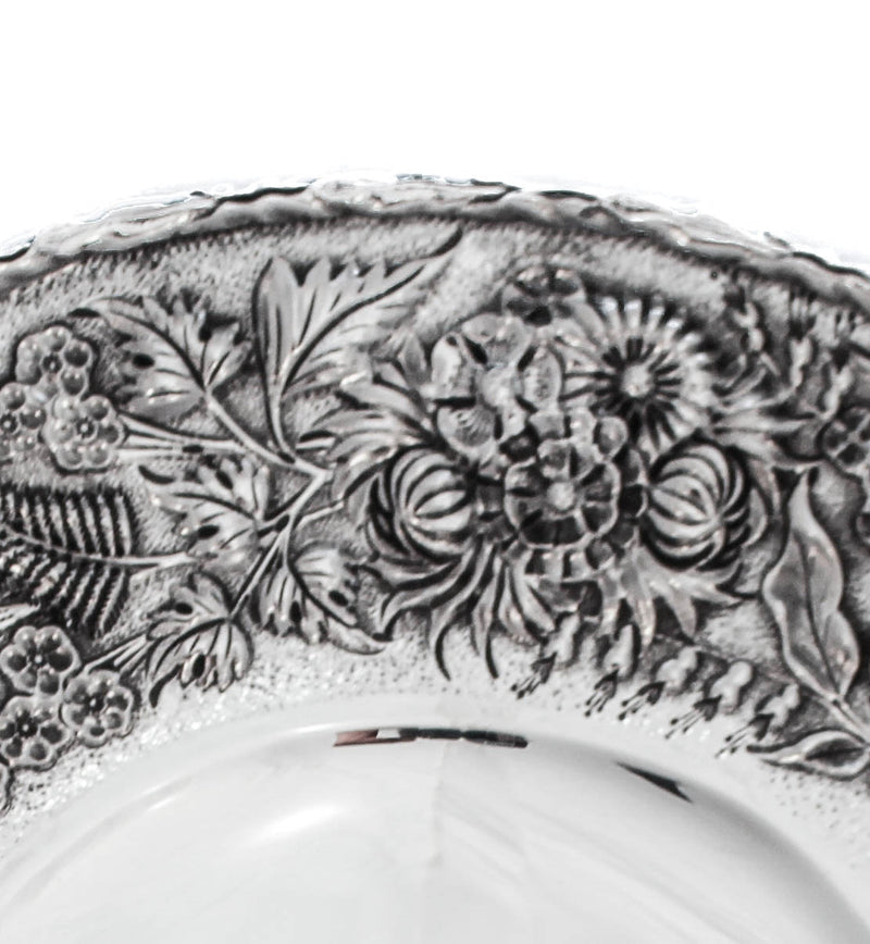 FINE ANTIQUE 925 STERLING SILVER HANDMADE HEAVY FLORAL LEAF CHASED ROUND TRAY